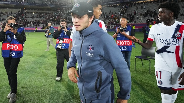 Ảnh bài viết Neves vắng mặt phút chót, Enrique lý giải quyết định