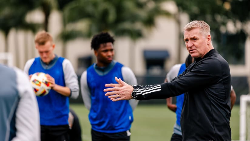 Dean Smith 