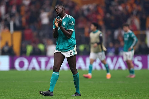 Liverpool đang chơi không tốt trên sân khách.