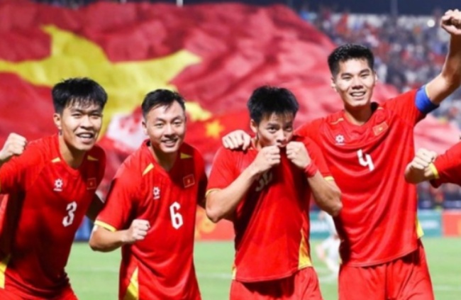 Ảnh bài viết HLV Kim Sang-sik và chiến lược trẻ hóa đội tuyển Việt Nam