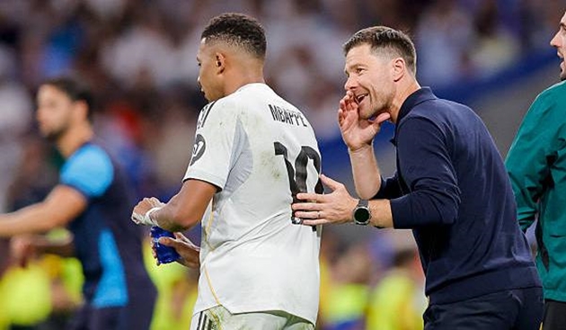 Xabi Alonso sẽ phải quản lý những cái tôi tại Real Madrid.