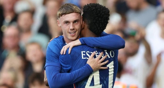 Ảnh bài viết Enzo Maresca: Estevao Willian chưa thể thay thế Cole Palmer ở vai trò số 10 tại Chelsea