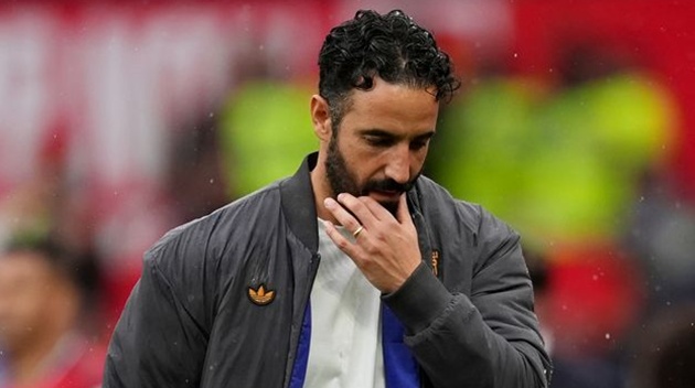 Ảnh bài viết Amorim khẳng định sẽ không từ chức, đau đớn vì thất bại