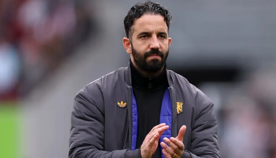 Amorim vẫn giữ vững niềm tin của mình về hệ thống tại MU.