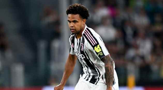 Ảnh bài viết Juventus cấm 3 CĐV Parma vì hành vi phân biệt chủng tộc với McKennie