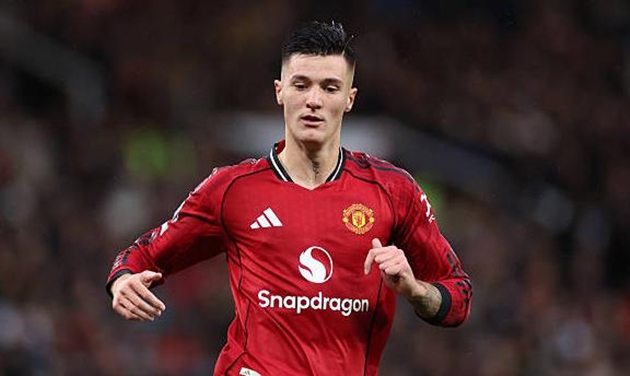Benjamin Sesko được Ruben Amorim khen ngợi.