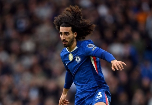 Marc Cucurella – 7.9 điểm. Ngôi sao sáng nơi hàng thủ. Cucurella phong tỏa Salah gần như hoàn toàn, nhiều tình huống can thiệp chính xác và hỗ trợ tấn công năng nổ.