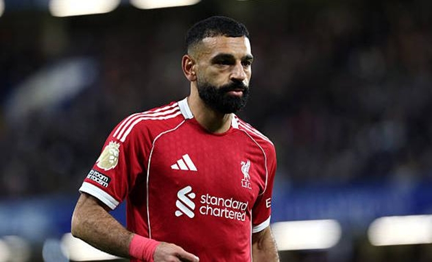 Ảnh bài viết Liverpool thua trận, Arne Slot lên tiếng bảo vệ Salah