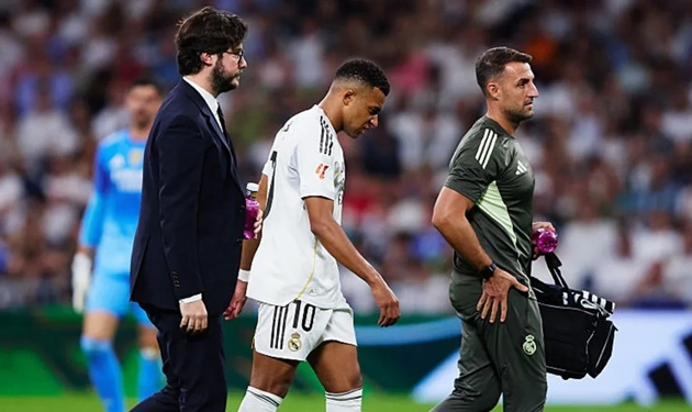 Ảnh bài viết Real "đứng ngồi không yên" vì chấn thương của Mbappe