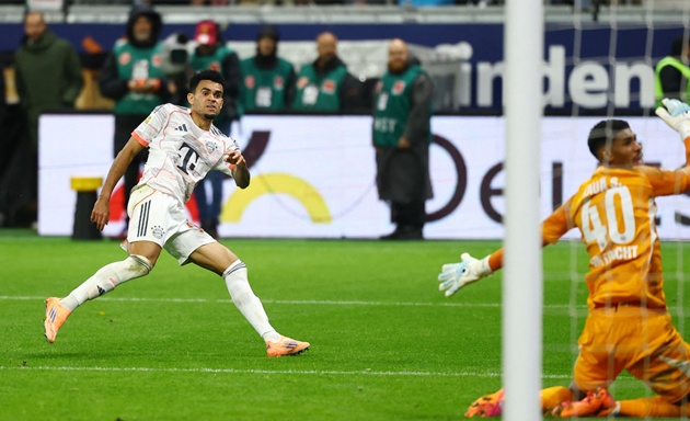 Diaz tạo nên sự đột biến bên cánh trái