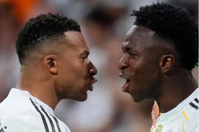 Mbappe và Vini đã cùng nhau tạo nên 1 chiến thắng ấn tượng cho Real.