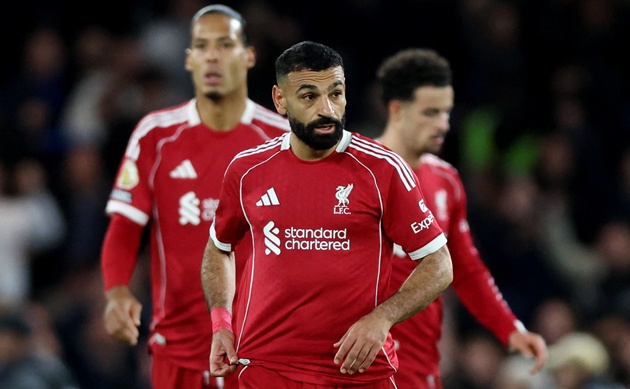 Ảnh bài viết Gary Neville thất vọng với Salah và hàng công Liverpool