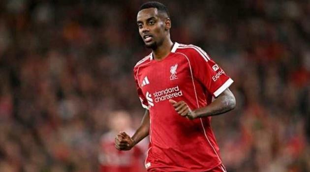 Isak vẫn chưa có bàn thắng cho Liverpool ở Ngoại hạng Anh.