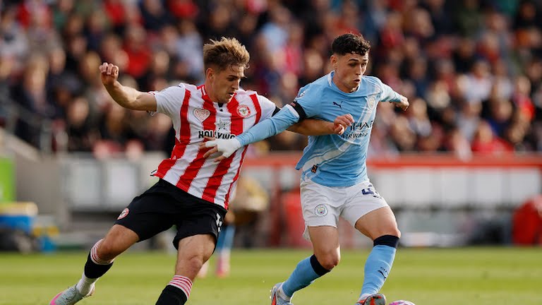 Ảnh bài viết Gary Neville nhận xét gay gắt về Foden