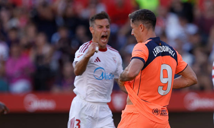 Ảnh bài viết Lewandowski một tay nhấn chìm Barca