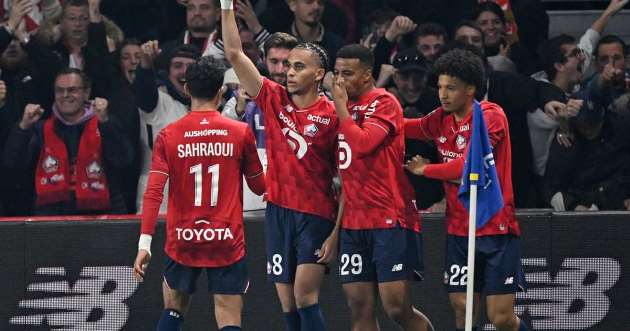  Ethan Mbappe giúp Lille giành 1 điểm quý giá trước PSG.