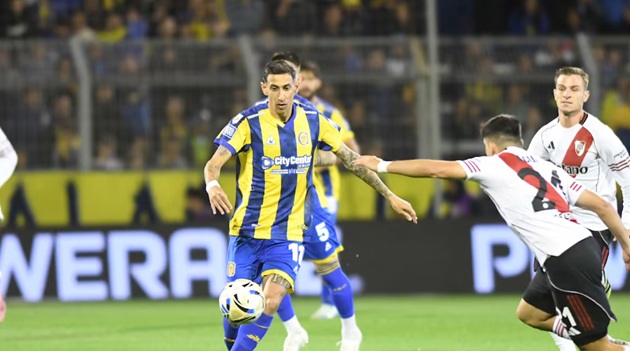 Di Maria dẫn đầu nhiều thống kê trong trận đấu.