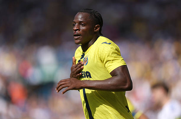 Karl Etta Eyong không phải là cái tên duy nhất được cả Man Utd lẫn Tottenham nhắm đến.