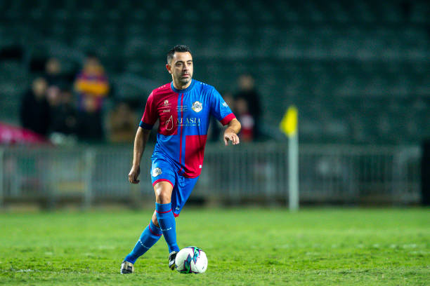 Ảnh bài viết Xavi trả lời câu hỏi Zidane hay mình xuất sắc hơn