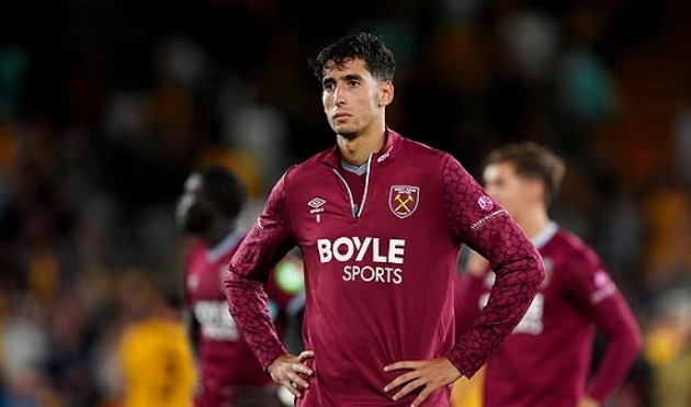 Ảnh bài viết Cựu hậu vệ West Ham bị tấn công tại sân bay