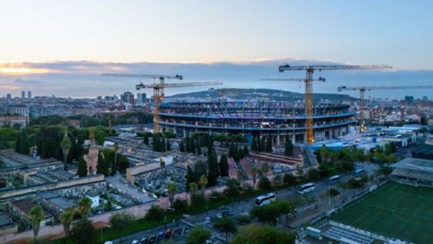 Barcelona vẫn chưa trở lại Spotify Camp Nou