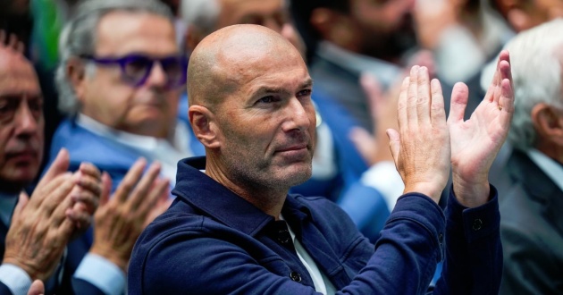 Người hâm mộ lại được nhìn thấy Zidane trong một sự kiện.