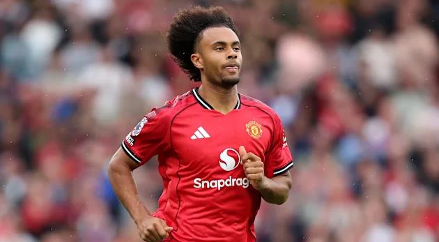 Joshua Zirkzee muốn có cơ hội ra sân.