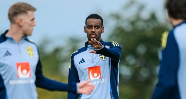 Ảnh bài viết Alexander Isak đã 'quên' Newcastle, quyết tâm tỏa sáng ở Liverpool