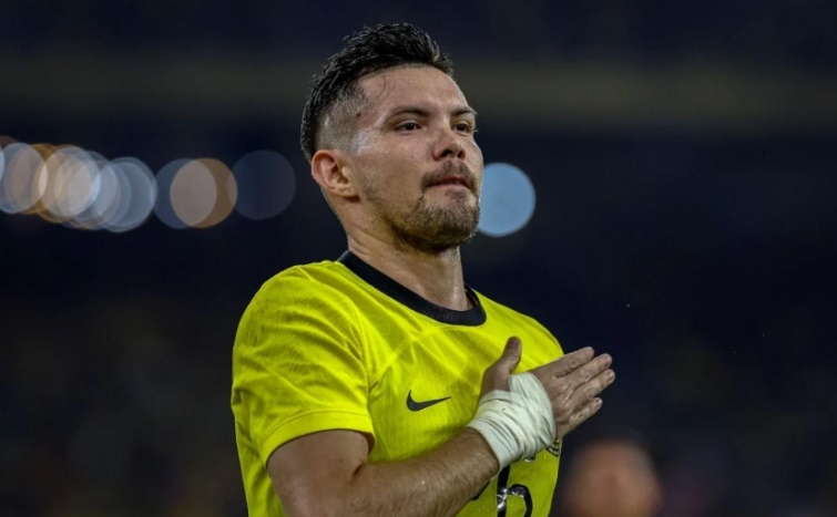 Ảnh bài viết Giữa tâm bão, truyền thông Malaysia vẫn dành lời khen cho sao nhập tịch