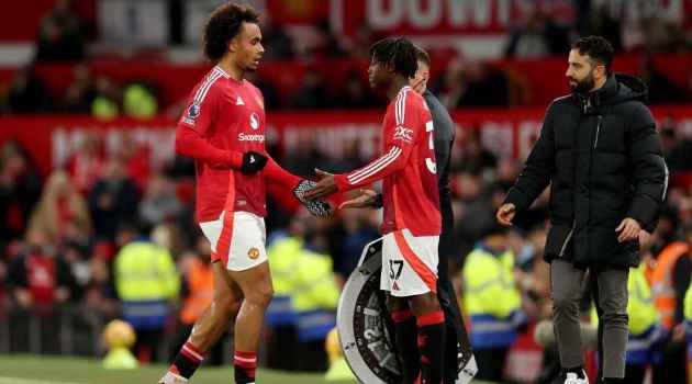 Ảnh bài viết Man United sẵn sàng đàm phán với Mainoo và Zirkzee trước kỳ chuyển nhượng tháng 1