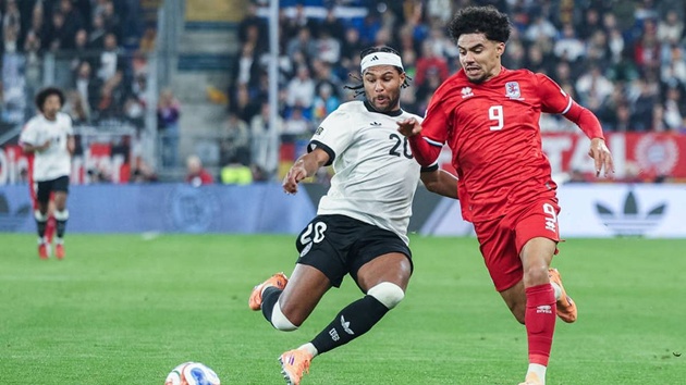 Gnabry ghi bàn trước Luxembourg
