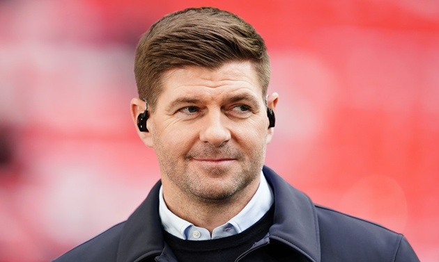 Gerrard dẫn đầu trong việc trở thành tân HLV Rangers