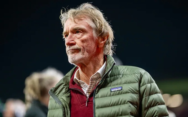 Sir Jim đã phụ trách các hoạt động bóng đá tại MU vào năm ngoái