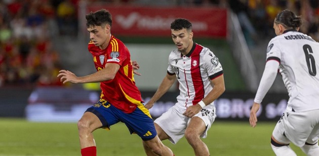 Pedri vừa có màn trình diễn xuất sắc cho Tây Ban Nha.