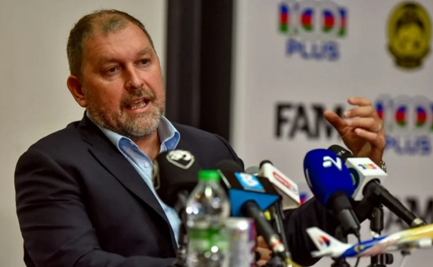 Jamal Nasir chỉ trích gay gắt những phát biểu của ông Cklamovski.