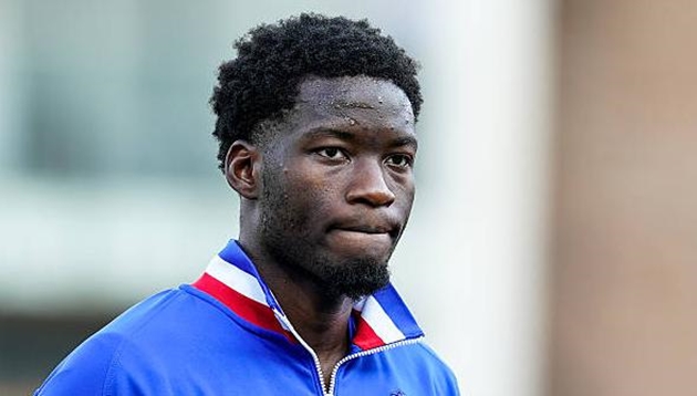 Agoume là mẫu tiền vệ mà Arsenal cần trong mùa Đông.