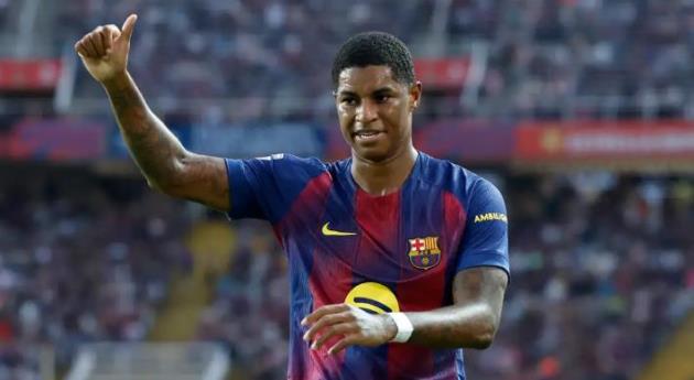 Rashford thăng hoa ở Barca.