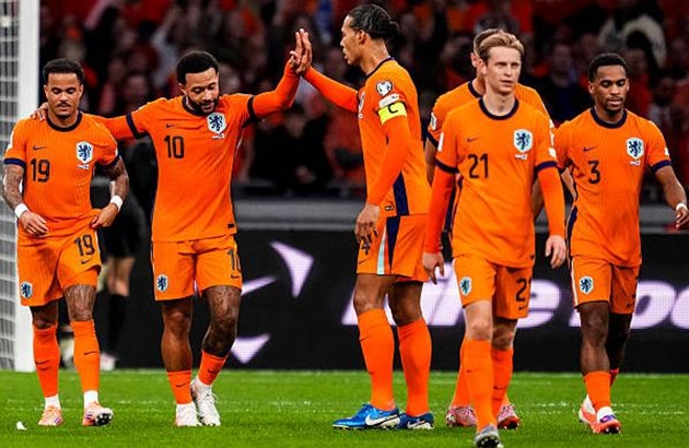 Hà Lan không gặp nhiều khó khăn để đánh bại Phần Lan.