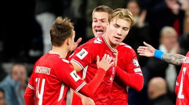 Ảnh bài viết 8 bàn sau 9 trận: Hojlund là không thể ngăn cản