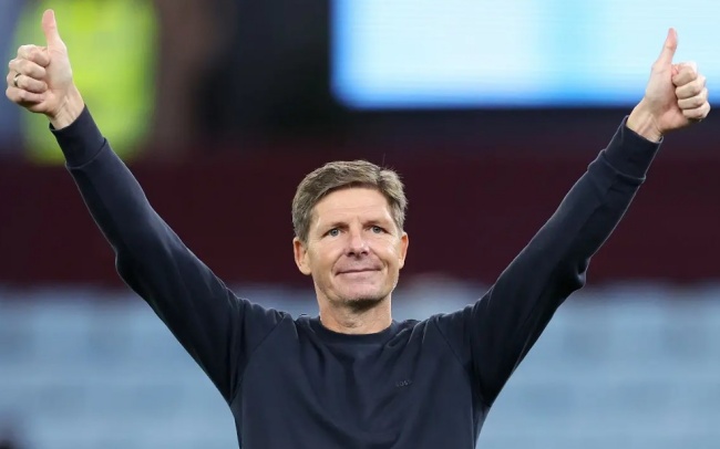 Ảnh bài viết Chủ tịch Palace xác nhận đàm phán giữ chân HLV Oliver Glasner