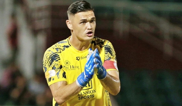 Ảnh bài viết Patrik Lê Giang xuất hiện ở buổi tập của tuyển Việt Nam