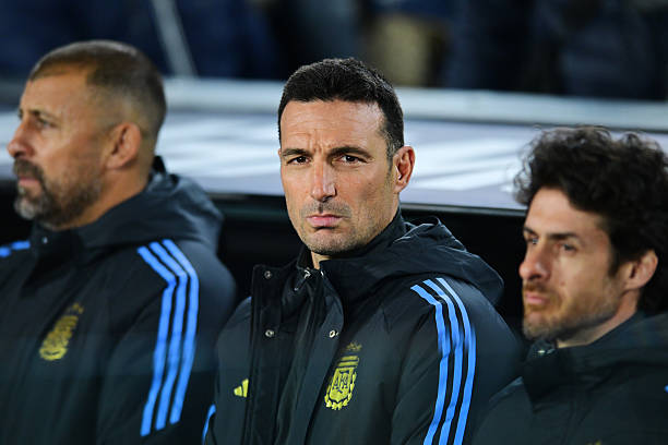 HLV Lionel Scaloni dự kiến sẽ tiếp tục thử nghiệm đội hình Argentina. 