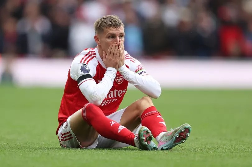 Ảnh bài viết Arsenal nhận tin buồn: Odegaard nghỉ thi đấu dài hạn