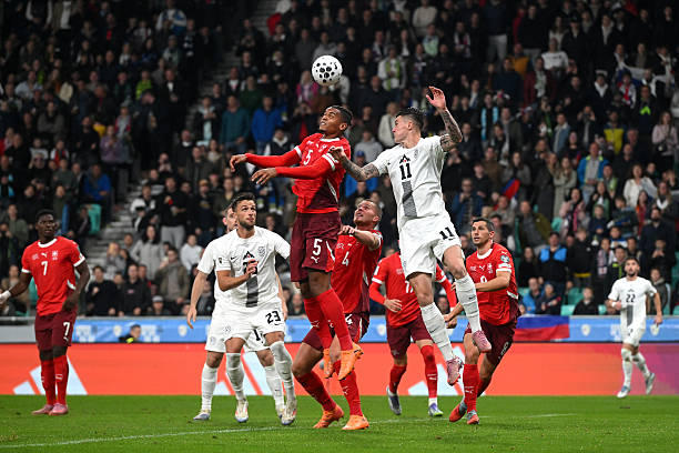 Ảnh bài viết Sesko cùng Slovenia chật vật giành 1 điểm trước Thụy Sĩ