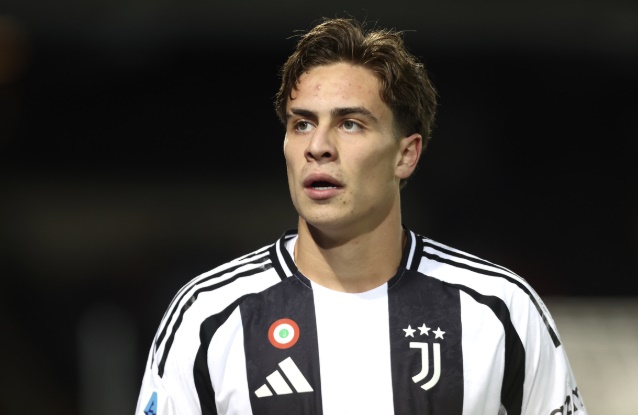 Yidiz muốn ở lại Juve.