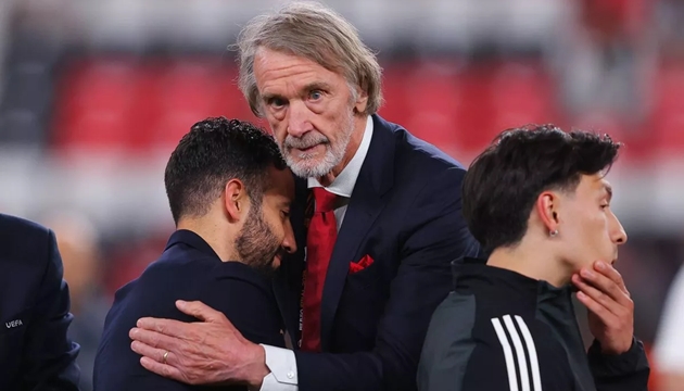 Ảnh bài viết Ferdinand bất đồng với Sir Jim về tương lai Ruben Amorim