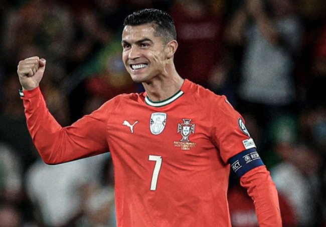 Ảnh bài viết Ronaldo phá kỷ lục, Bồ Đào Nha rượt đuổi nghẹt thở với Hungary