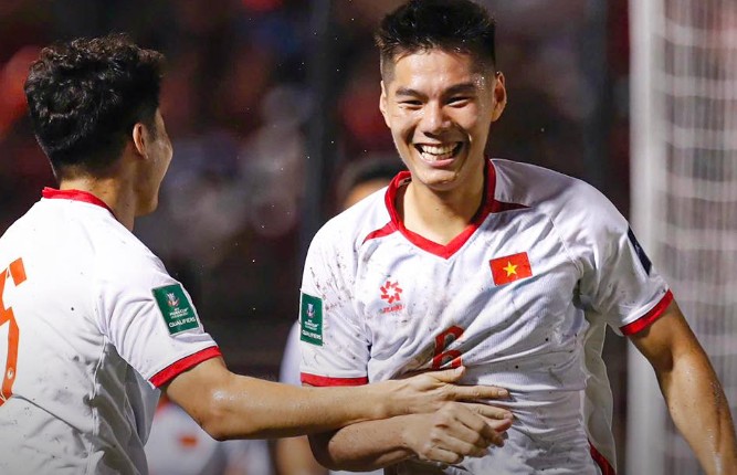 Tuyển Việt Nam còn nhiều việc phải làm sau chiến thắng trước Nepal. Ảnh: VFF.