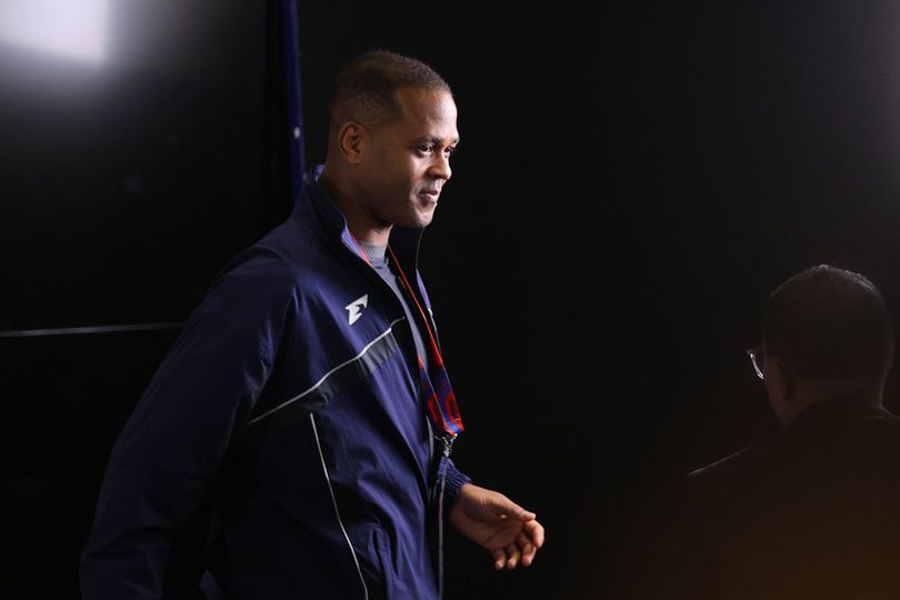 HLV Kluivert đang hứng chịu nhiều chỉ trích khi Indonesia đánh mất cơ hội dự World Cup.