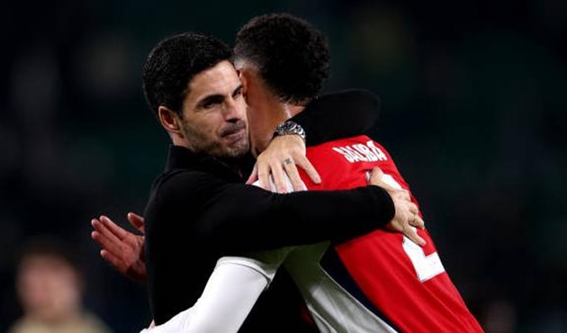 Mikel Arteta sẽ phải giúp William Saliba khắc phục vấn đề cá nhân.